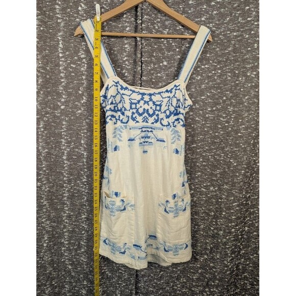 Urban Outfitters Embroidered Blue/White Emilia Cotton Dress Women's Small - Picture 2 of 11